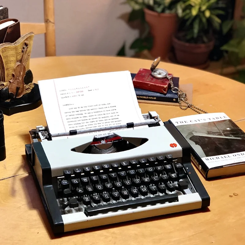 German Vintage Mechanical Type - Collectible Vintage Tools recension och pris