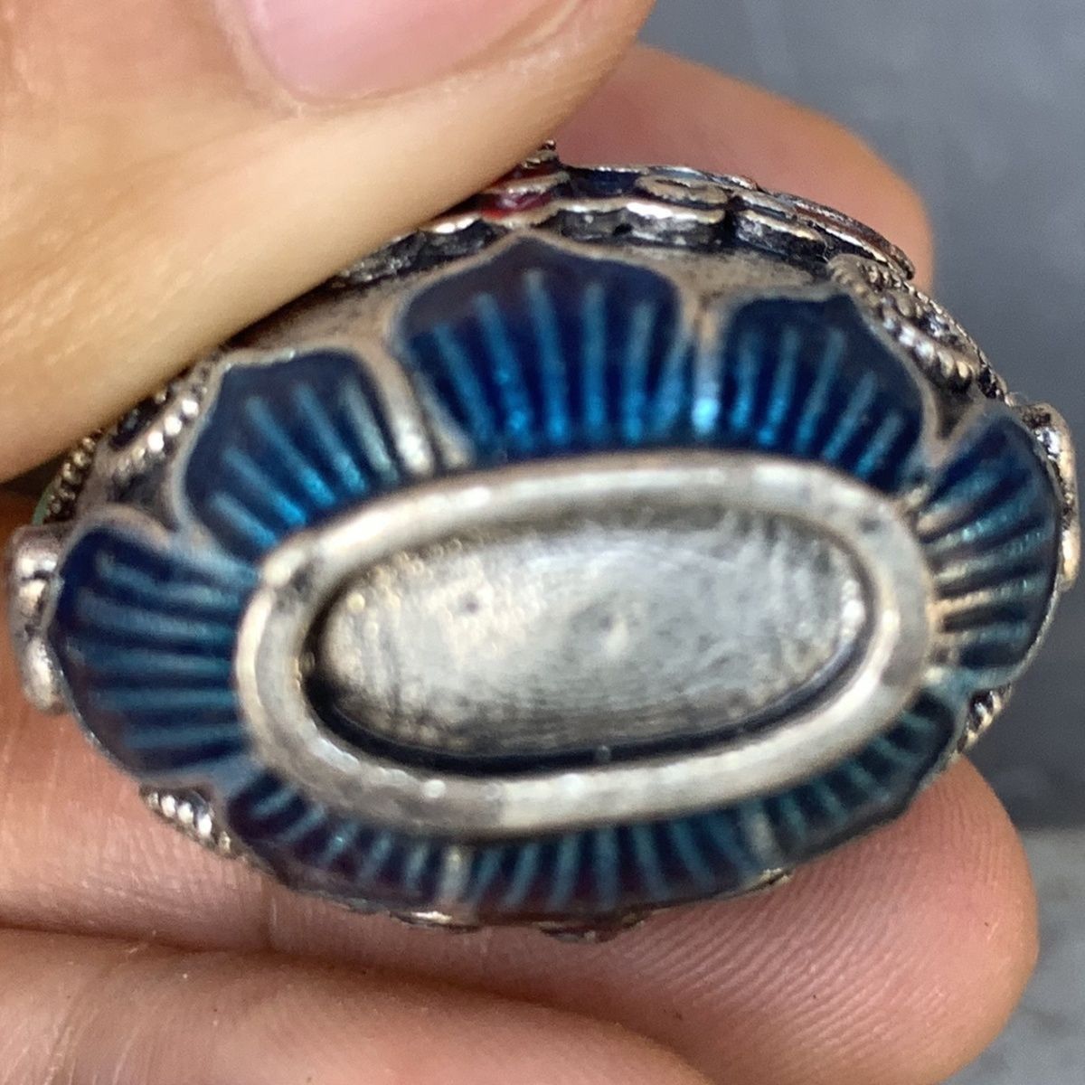 Vintage Cloisonne Bronze Snuff - Collectible Vintage Tools recension och pris