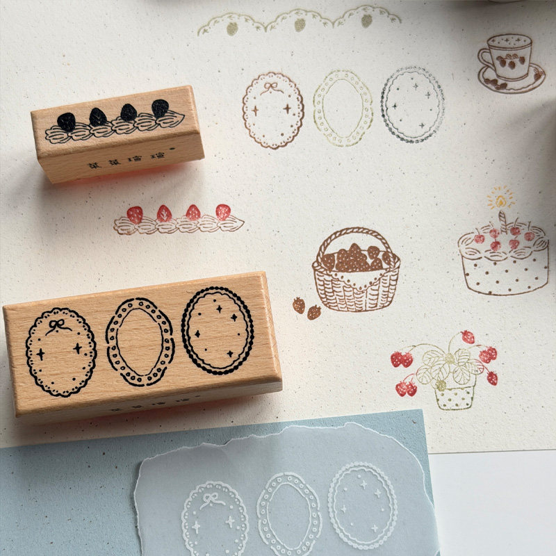 Vintage Rabbit Strawberry Lace - Vintage Collectible Stamps recension och pris