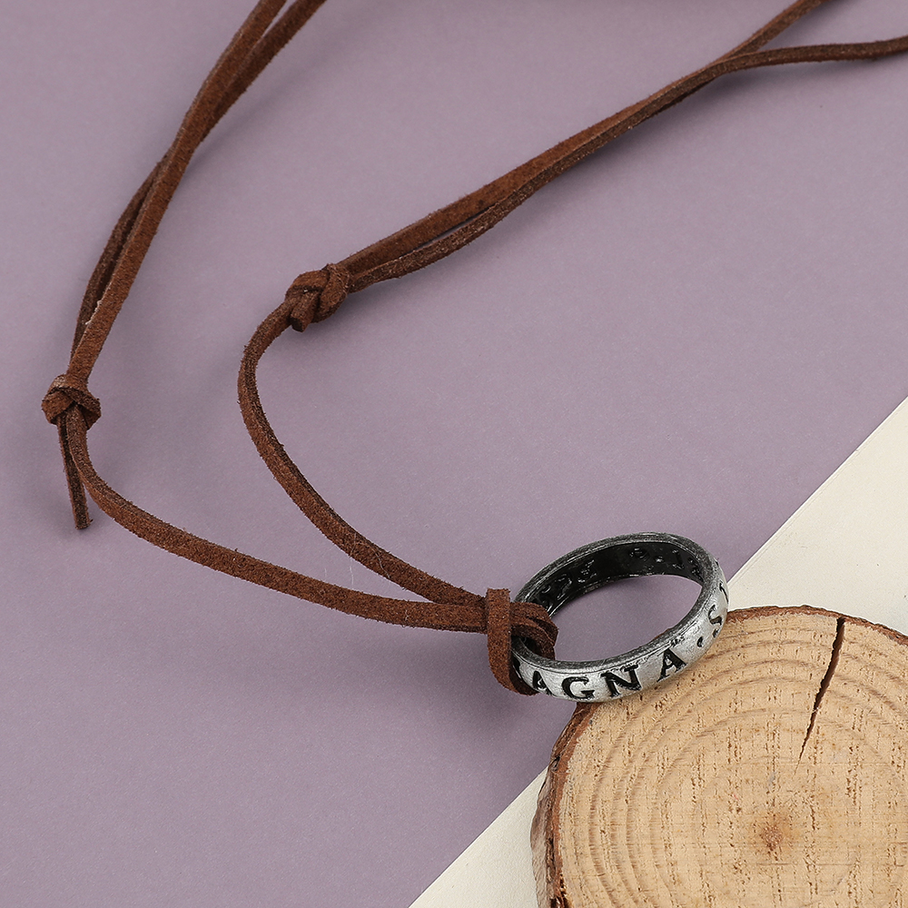 Game Anime Leather Chain Ring  - Vintage Necklace recension och pris