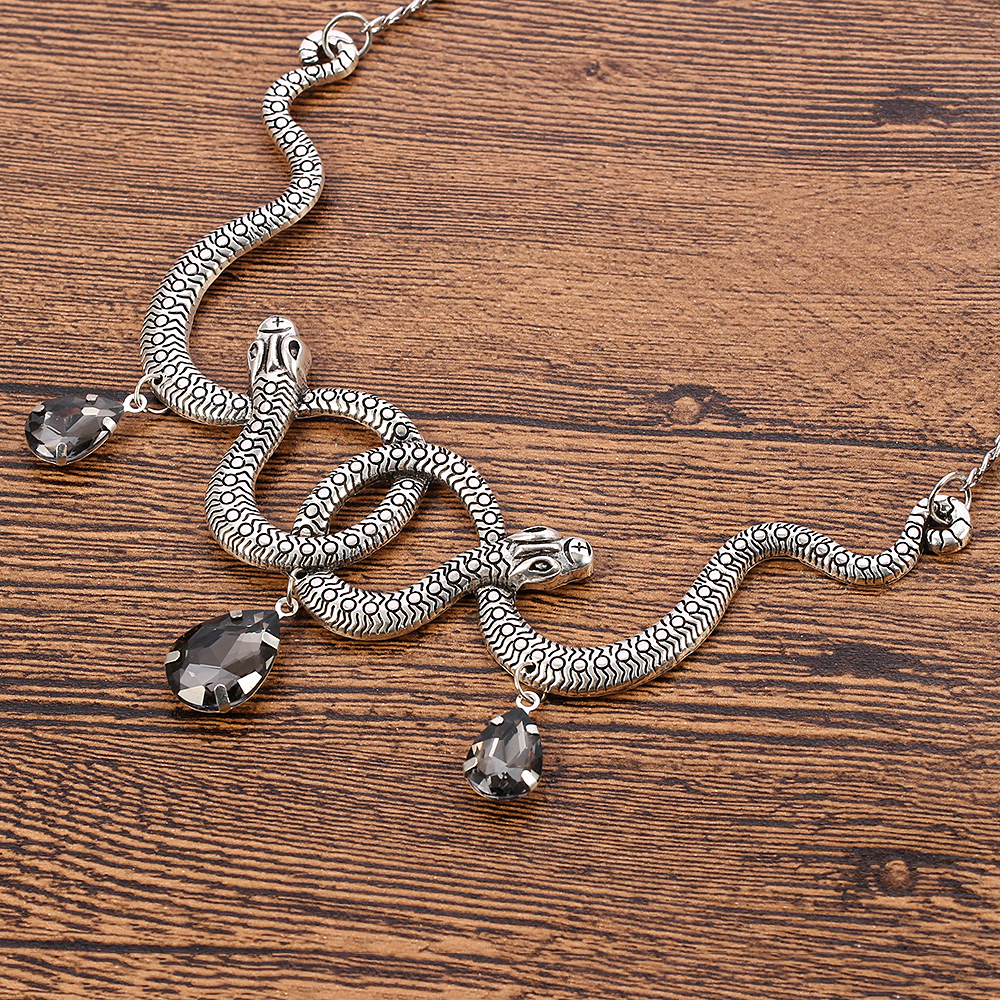 Vintage Snake Personality Neck - Vintage Necklace recension och pris
