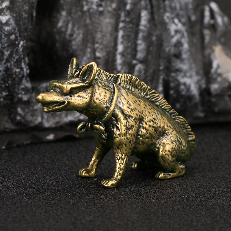Brass Hyaenidae with Eyes Stat - Vintage Collectible Ornaments recension och pris