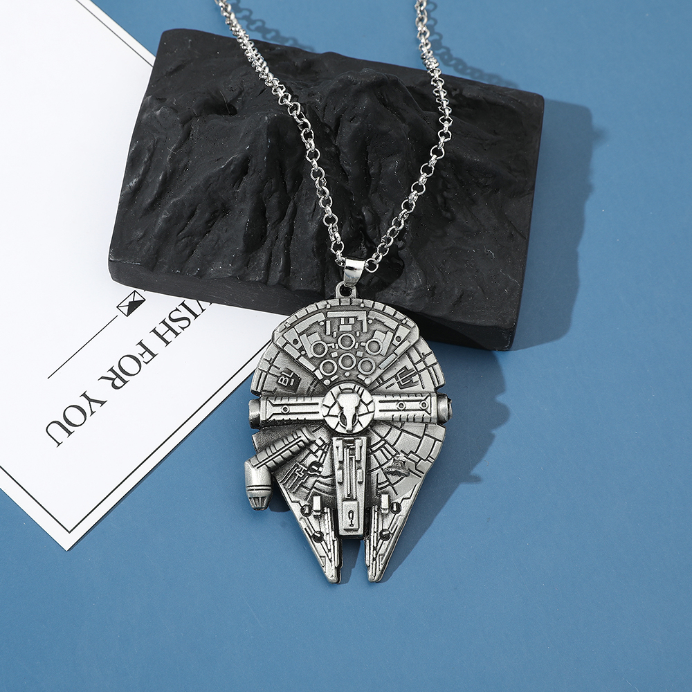 Vintage Spaceship Model Metal  - Vintage Necklace recension och pris