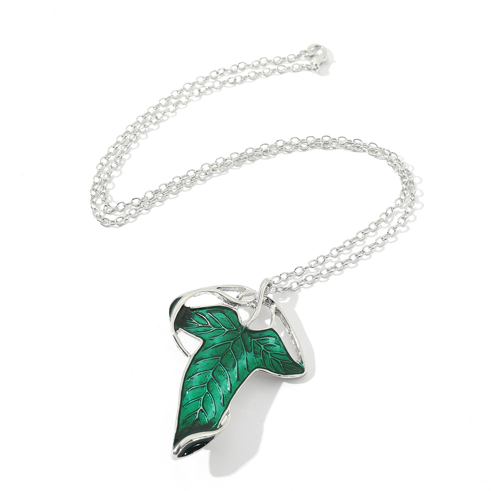 Vintage Green Leaf Pendant Nec - Vintage Necklace recension och pris