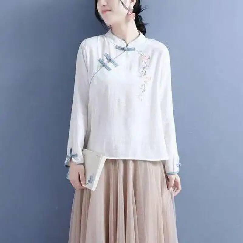 Vintage Embroidery Shirts Wome - Vintage Collectible Buttons recension och pris