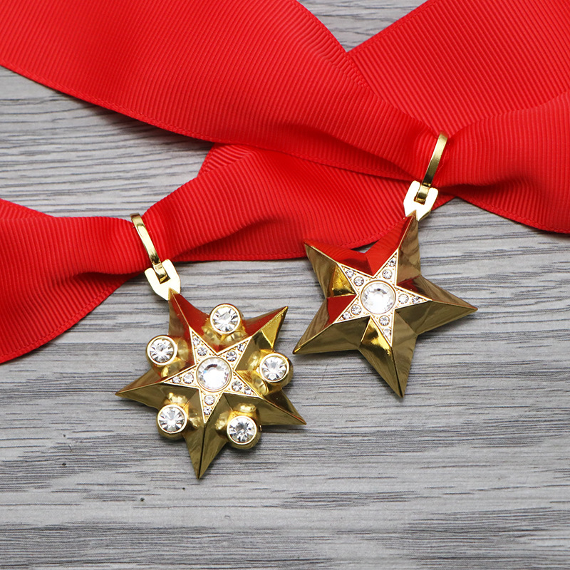 Marshal Star Medal Replica - S - Vintage Star Wars Collectible recension och pris
