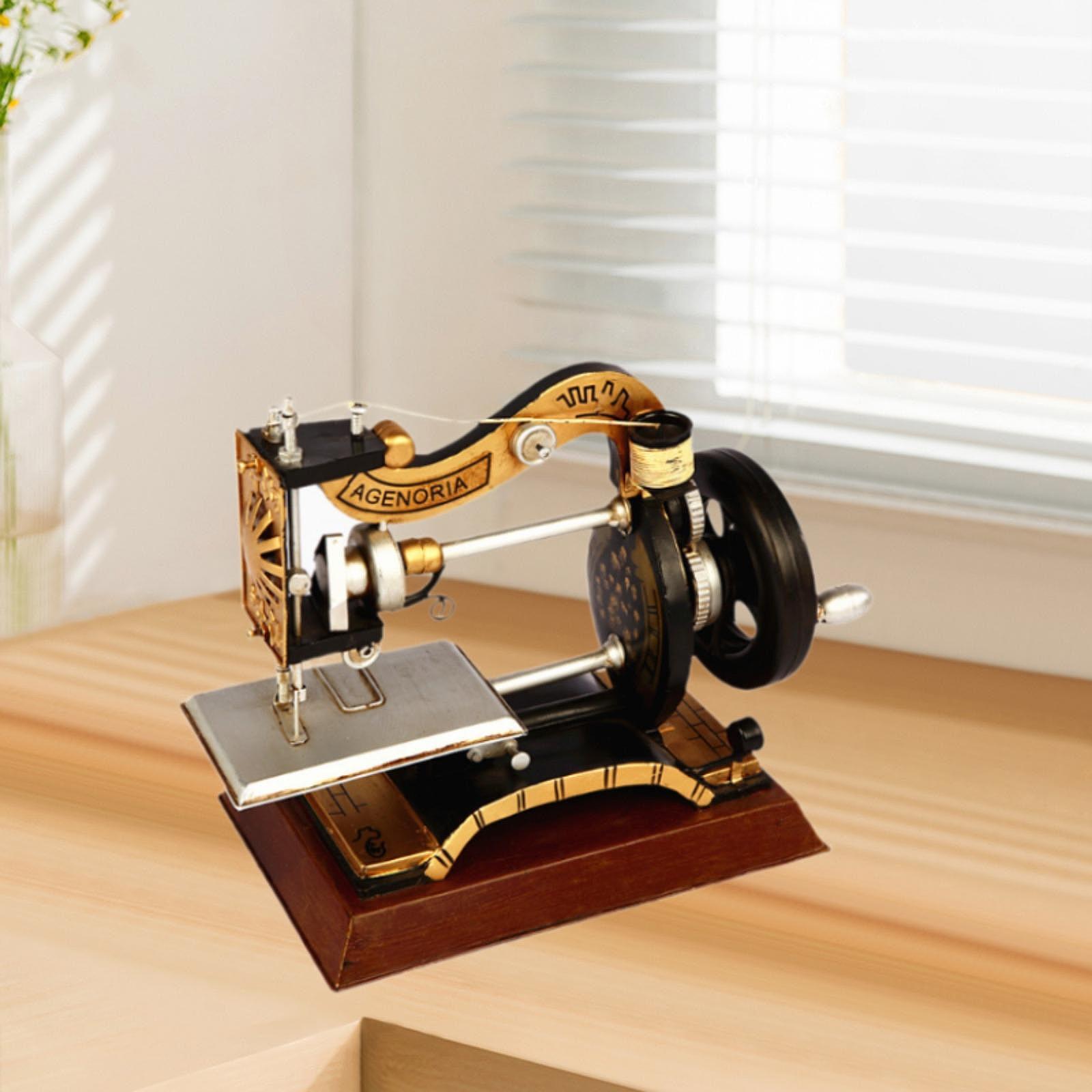 Vintage Sewing Machine Model T - Vintage Collectible Clothing recension och pris